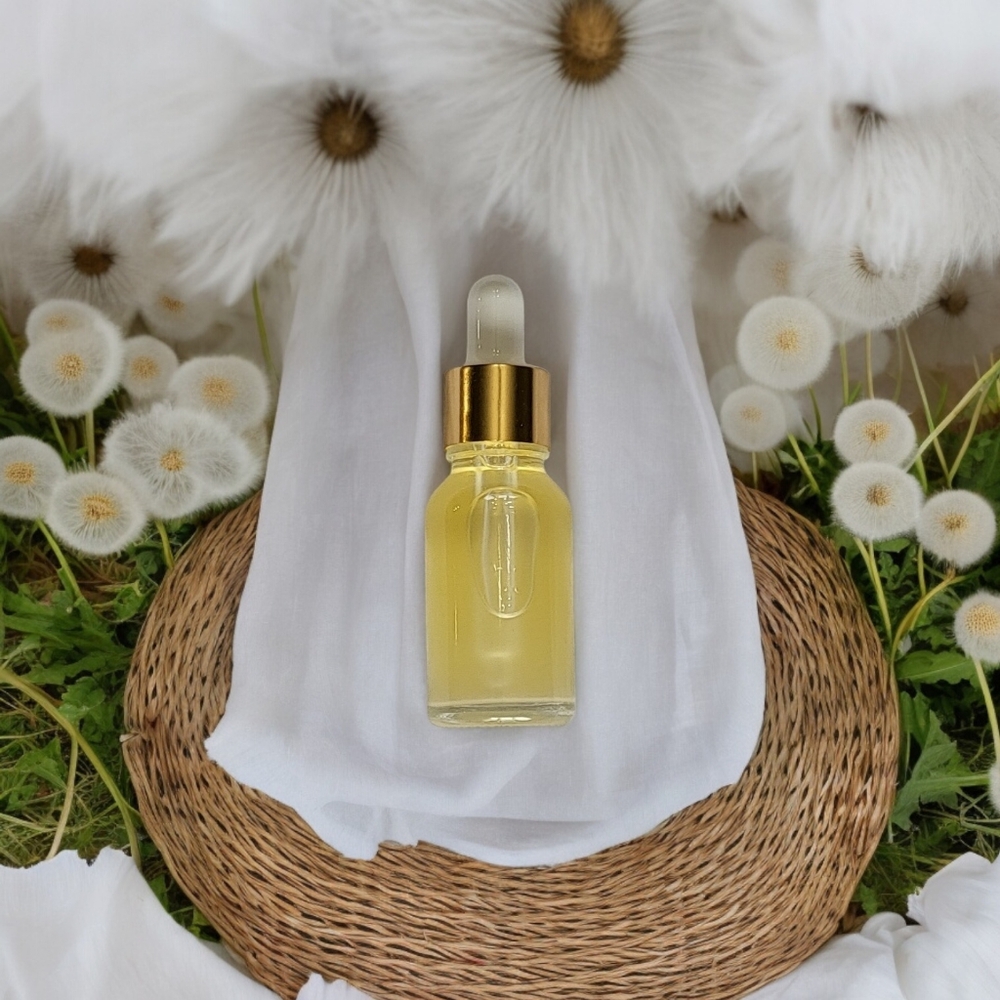 The Serum Lavender With Dandelion Infusion Luxury Age Defying Hydration - Picture 4 of 12